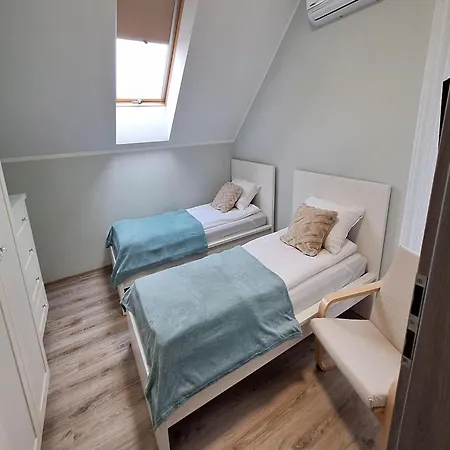 With A Swimming Pool In Stepniczka Apartment